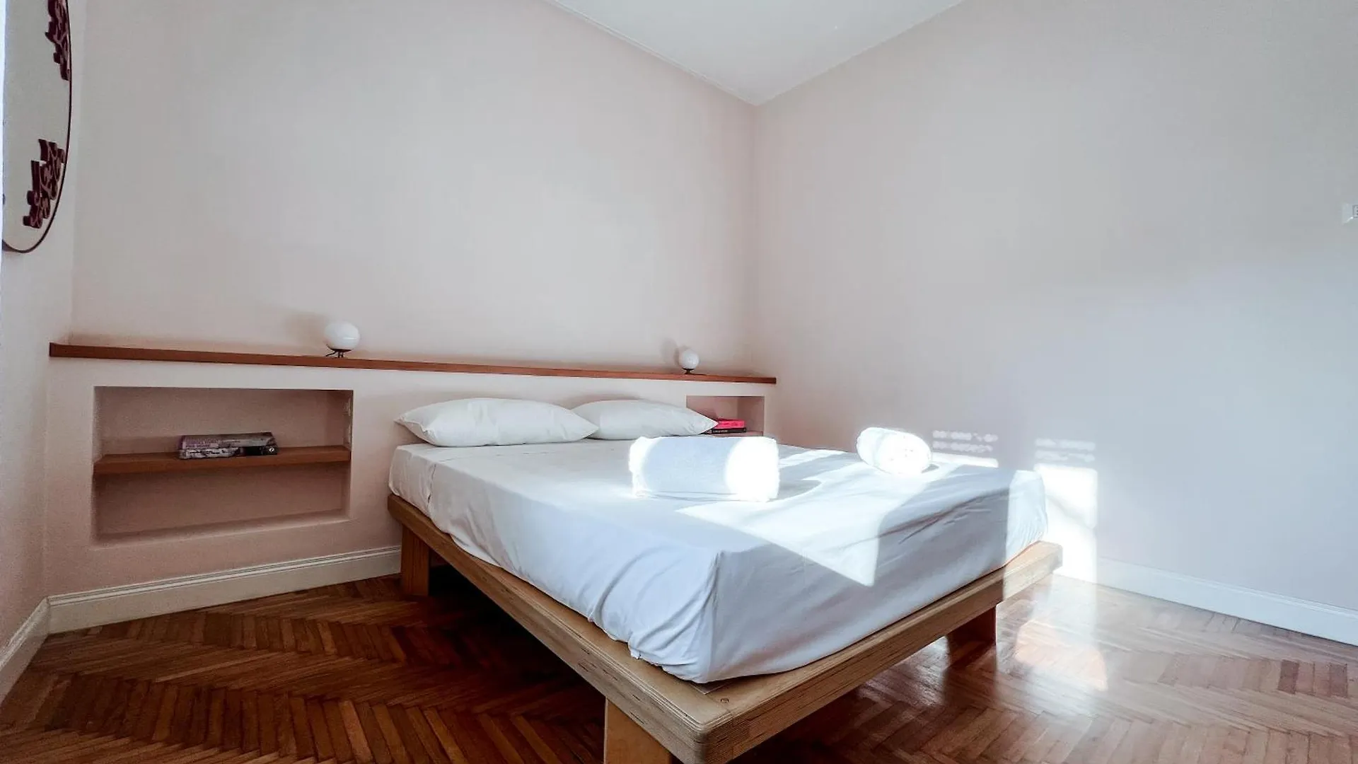 Isola Trendy Retreat - Large Flat, Milan Apartment 0*,  Italy