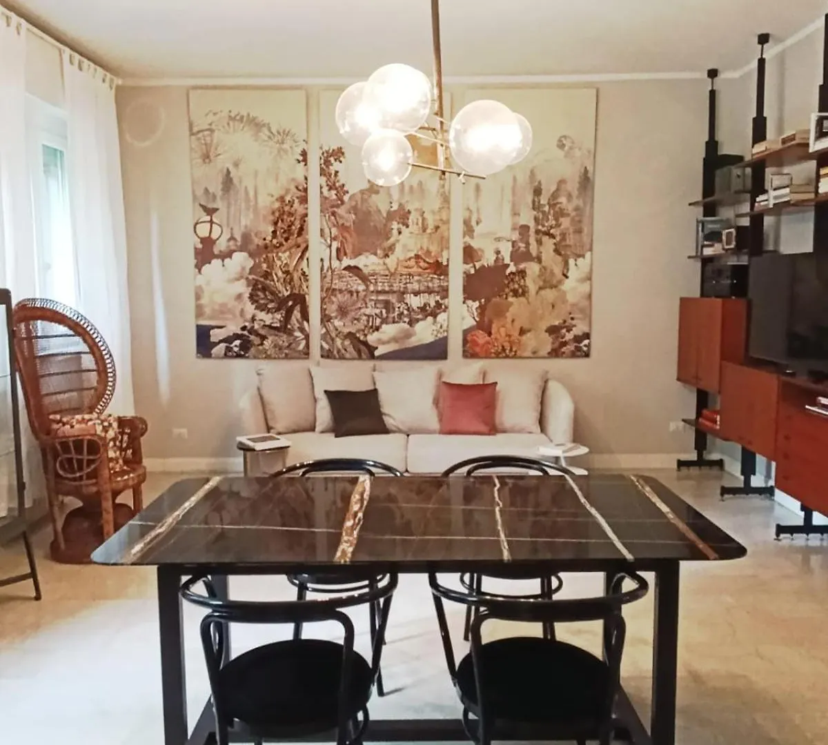Isola Trendy Retreat - Large Flat, Milan Apartment